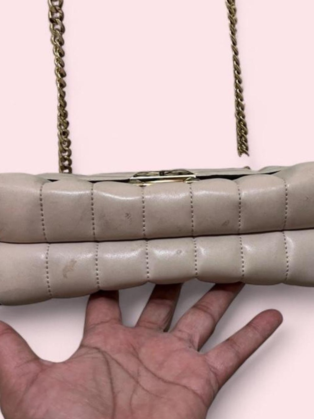 Michael Kors Witney Quilted Shoulder - Picture 8 of 8